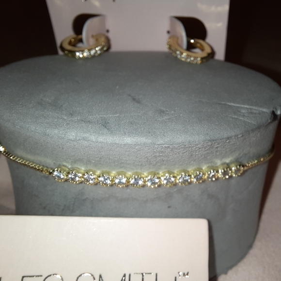 JULES SMITH 14K Gold Plated Daisy Chain Bracelet w/Huggie Hoop Earrings Set - Picture 4 of 14